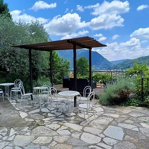  Casa vacanze Cozzena Italia